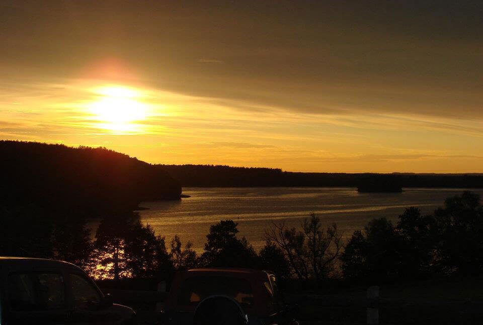 pokoje nad jeziorem